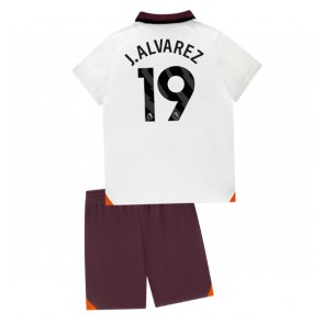Lacne Dětský Futbalové dres Manchester City Julian Alvarez #19 2023-24 Krátky Rukáv - Preč (+ trenírky)